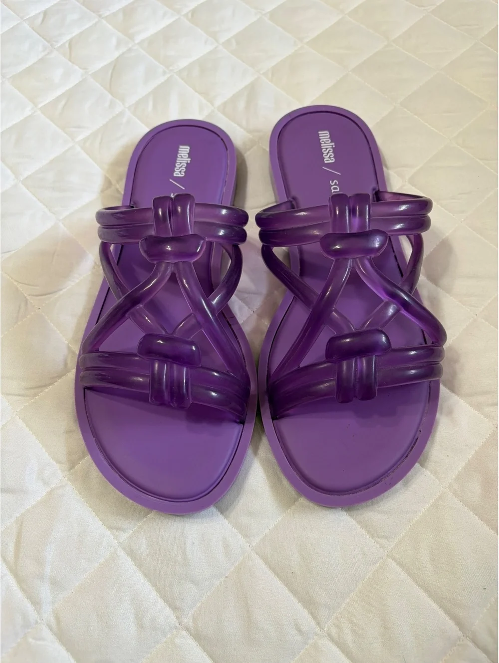 Melissa + Salinas Jelly Wave Slides in purple size 8